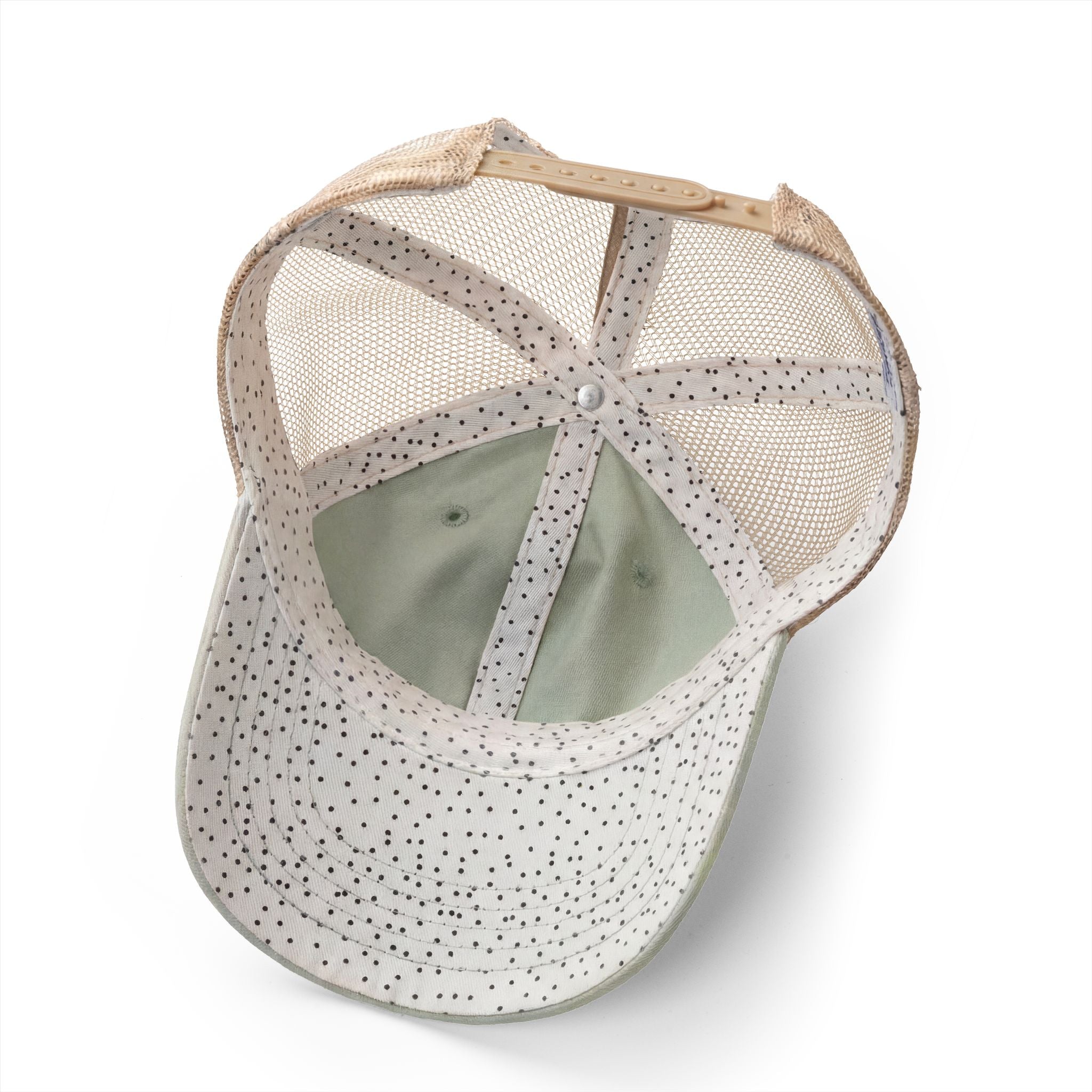 Casquette pour femme à dos en maille délavée